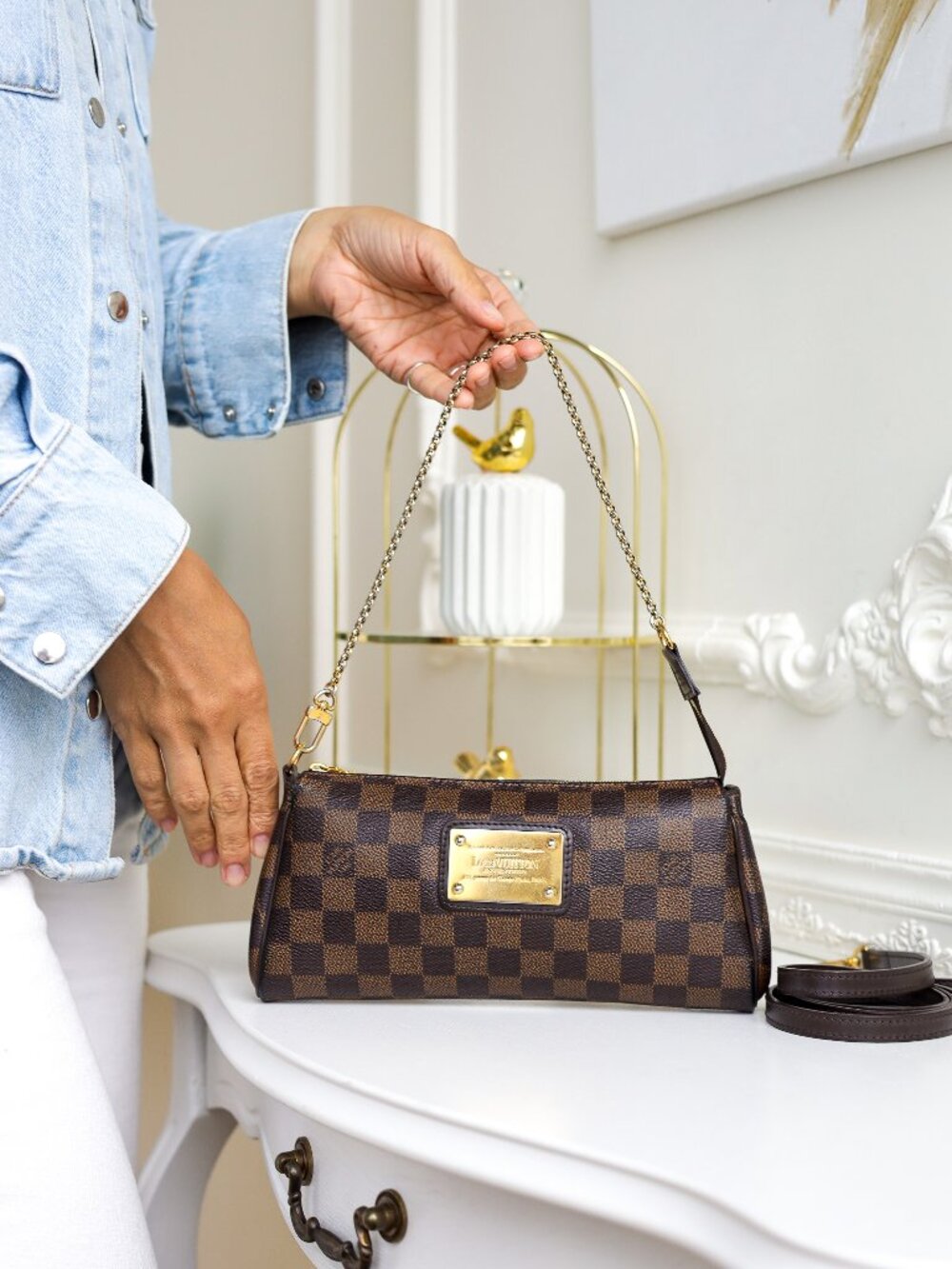 Authentic LV Eva damier ebene clutch crossbody B1065